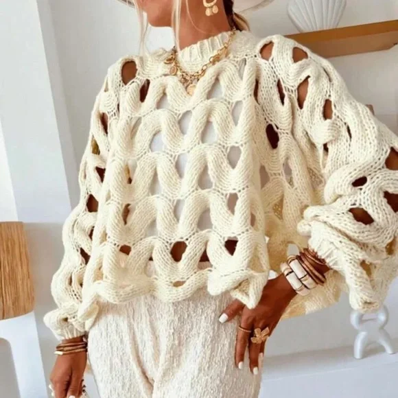 Cream Knit Sweater #holidays #winter - Picture 1 of 7